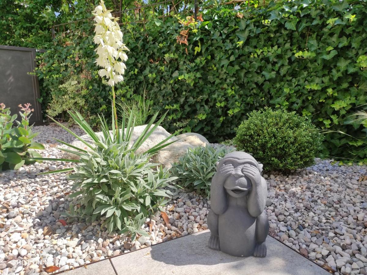 Ruhige Ferienwohnung Mit Garten Und Garage In Privatvilla Marlengo Eksteriør billede